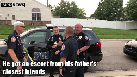 Fallen Officers Son Receives Police Escort To 1st Day Of School Youtube
