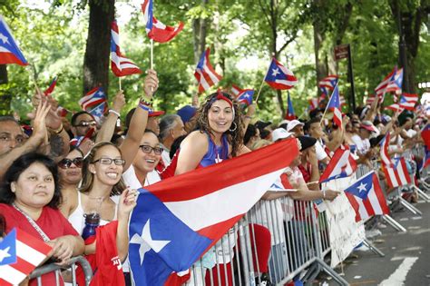 Desfile Puertorriqueño En Nueva York Busca Unir A Quienes Se Fueron Y