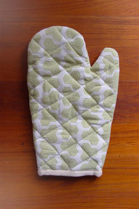 Tripod Sage Green Mitten Cayenne Home