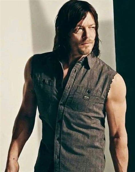 Pin By Carolyn Duran On Norman Reedus Daryl Dixon With Images
