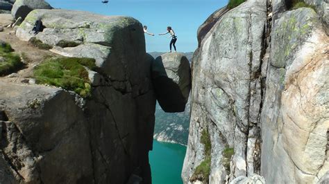 This is one of the most popular hikes in norway. mother nature: Kjeragbolten - Kjerag Bolt
