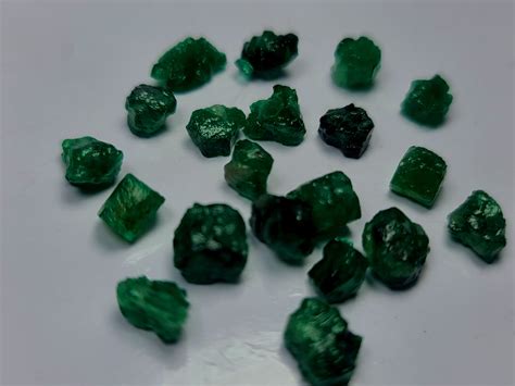 30 Carat Emerald Crystals Doubly Terminated Crystals Most Precious Rare