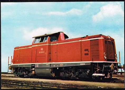 Postkarte Deutschland Diesellokomotive 211 135-9 von Seite ex V 100 Solo um 1980