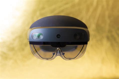 Microsofts Hololens 2 Augmented Reality Headset Launches But Its 3500