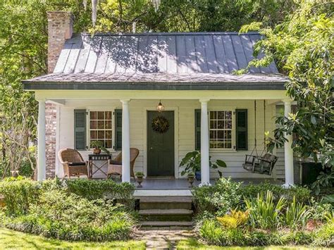 60 Adorable Farmhouse Cottage Design Ideas And Decor 21 In 2020