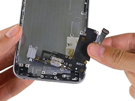 Iphone 6s Plus Teardown Reveals A 165 Mah Battery