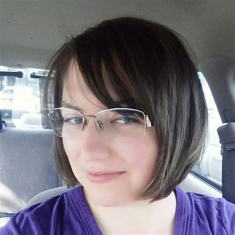 20 hairstyles with glasses and bangs awesome cute chin length brunette bob hairc… hairstyles