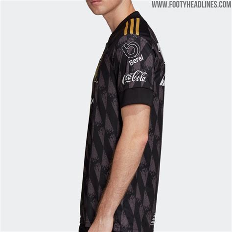 Kaufe tigres uanl trikot günstig in deutschlands bestem fußballshop. Schwarz & Goldenes Tigres 2020 Ausweichtrikot ...