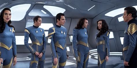 Prompthunt Gal Gadot In Full Starfleet Uniform Is The Captain Of The Starship Enterprise In