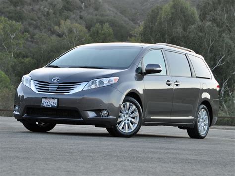 Does it have the features. New 2015 Toyota Sienna For Sale - CarGurus