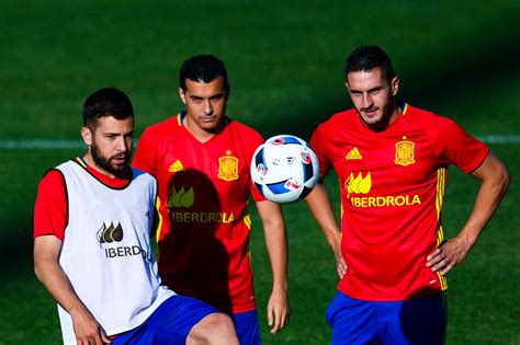 Predicting the spain lineup which could start against croatia in their euro 2020 last 16 game. Spain vs. Croatia live stream 2016: Game time, TV schedule and how to watch online - Into the ...