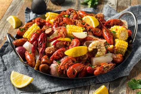 Casual Cajun Seafood Restaurant At The Collection At Riverpark