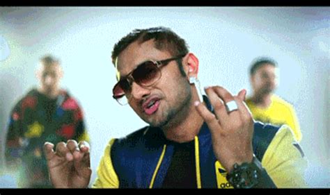 6 Reasons Why Yo Yo Honey Singh Is The Worst Possible Choice To Campaign For The Haryana Elections