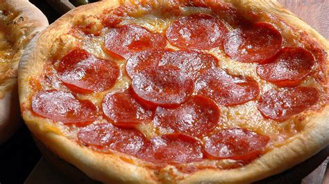 Pepperoni Pizza Wallpapers Wallpaper Cave