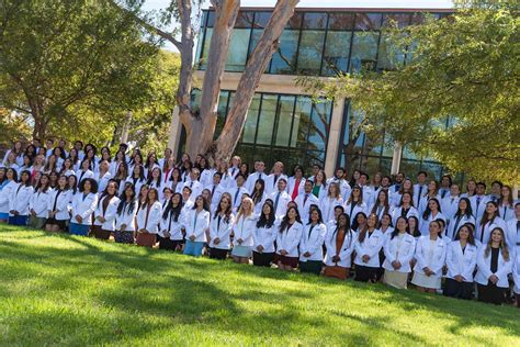 Uc San Diego Welcomes New Cohort Of Medical Students At Annual White