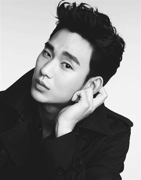 Someone is having the time of his life and it's none other than top hallyu star kim soo hyun returning to the lime light this week with the promotional start of his upcoming korean thriller movie real. Kim Soo Hyun Confirmed for New Movie "Real"; To Play ...