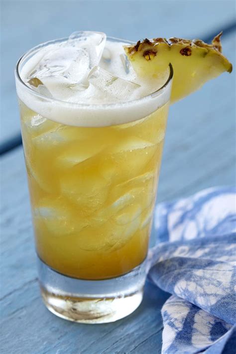 40 Best Rum Cocktails Easy Rum Mixed Drink Recipes