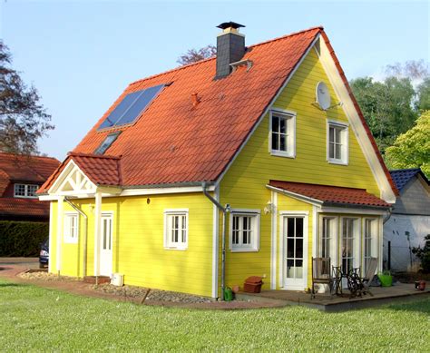 Schwedenhaus Mit Erker Und Eingangsüberdachung Style At Home Shed