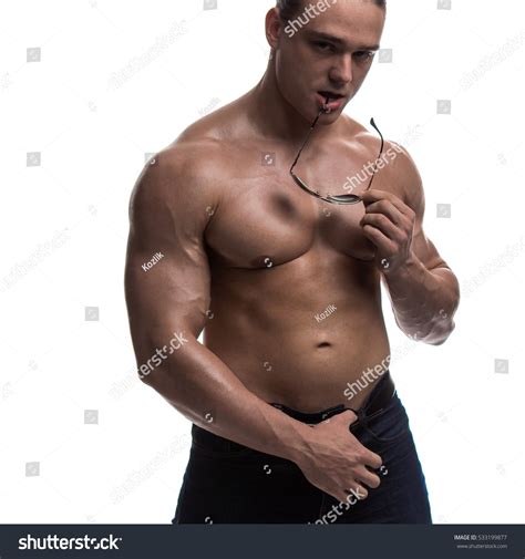 Naked Torso Male Bodybuilder Athlete StudioẢnh có sẵn533199877