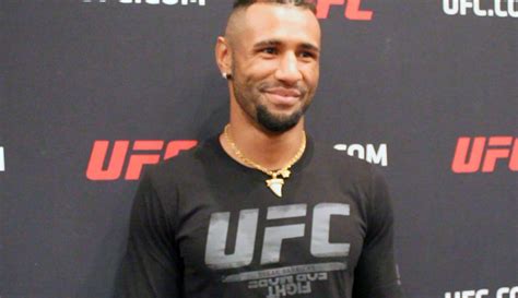 Mike Davis Emulating Donald Cerrone By Accepting Ufc On Espn 19 Fight