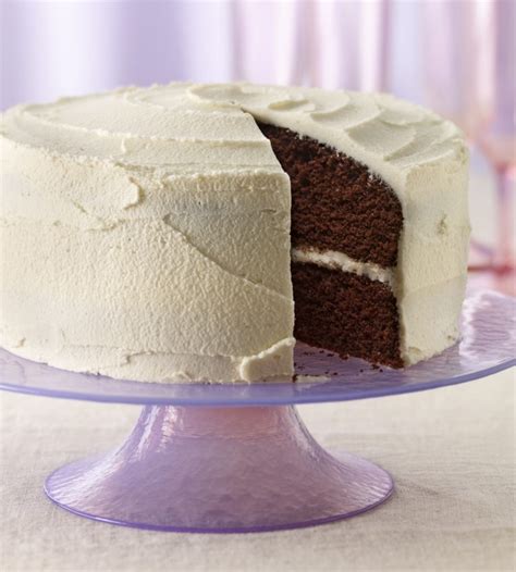 How To Make Delicious Chocolate Cake With White Frosting Healthy Recipe