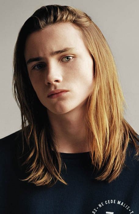 15 Sexy Hairstyles For Men With Straight Hair In 2023
