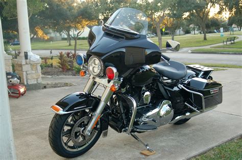 2015 Harley Davidson Police Electraglide Flhtp Brand New 3 Miles Black