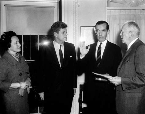 Swearing In Ceremony Of Edward R Murrow As Director Of The Us Information Agency Usia 355pm