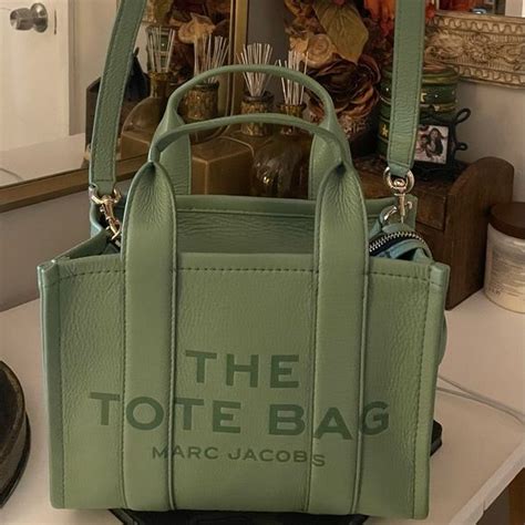 Marc Jacob Leather Mini Tote Bag Fashion Handbags Fashion Bags Purses And Handbags Pretty
