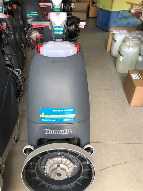 Numatic Tt4045 Electric Auto Scrubbers For Hangars And Warehouses