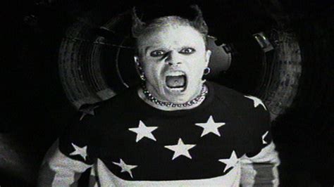 Arguably the fathers of modern electronic music, the prodigy (fronted by producer liam howlett, accompanied by vocalists keith maxim palmer and keith flint) rose to prominence in. Keith Flint z The Prodigy nie żyje 1969-2019 | Popkiller
