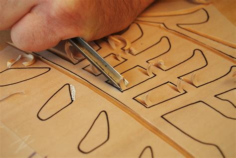 Basic Relief Techniques Woodcarving Illustrated