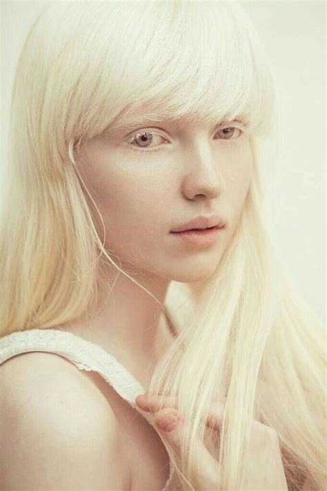 Pin By Mark Clinton On Faces From Around The World Albino Girl Portrait Beauty