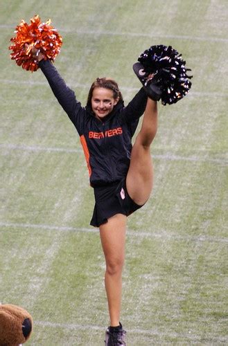 Welcome To The Blog Cheerleader Bloguez