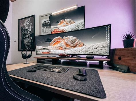 Using Stacked Monitors For Your Home Office Minimal Desk Setups