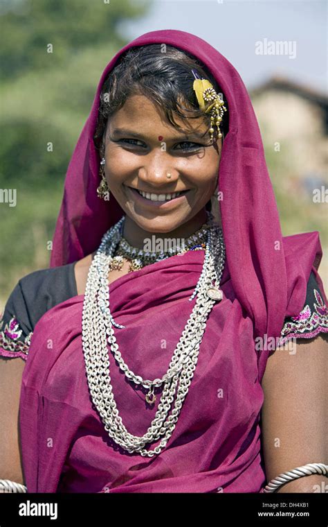 Bhil Woman Bhil Tribe Madhya Pradesh India Stock Photo 62188757 Alamy