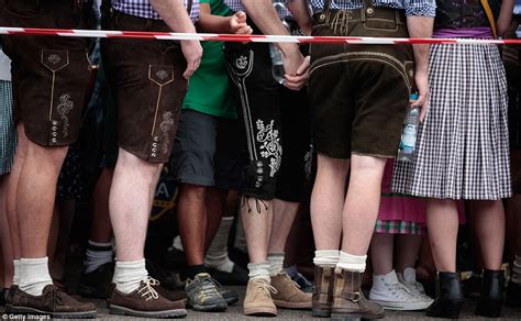 First Kegs Of Oktoberfest Are Tapped As Steins And Beer Tents Overflow In Munich Daily Mail Online