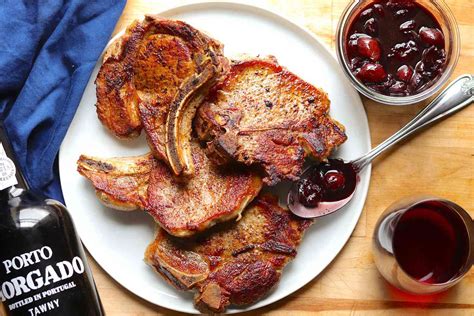 Pork Chops With Cherry Pan Sauce Recipe