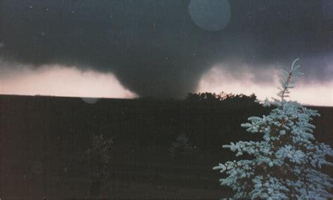 Tornado Outbreak Of June 1418 1992 Wikipedia