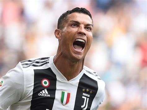 Cristiano ronaldo dos santos aveiro. Cristiano Ronaldo scores twice to break Juventus duck as ...