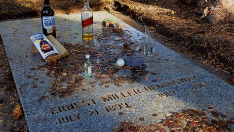 10 Best: Grave sites of illustrious Americans