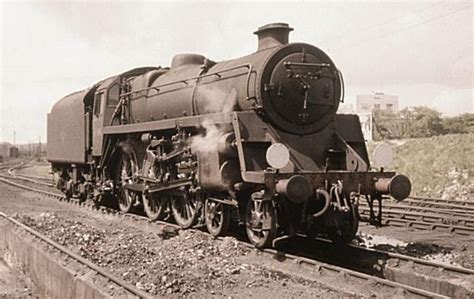 Br Standard 4s 4 6 0 2 6 0 And 2 6 4t Steam Locomotives Class