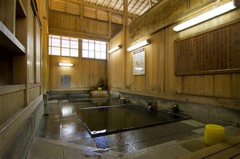 Naked In Front Of Strangers A Japanese Onsen Experience GaijinPot InJapan