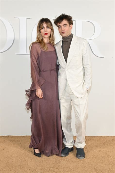 Robert Pattinson And Longtime Girlfriend Suki Waterhouse Make Red