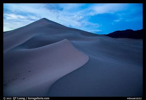 Picturephoto Ibex Sand Dunes Blue Hour Death Valley National Park