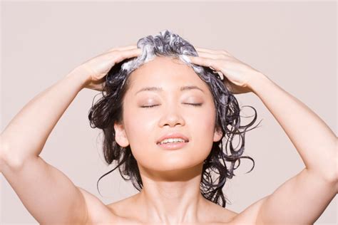 Scalp Massage 101 13 Benefits And Techniques