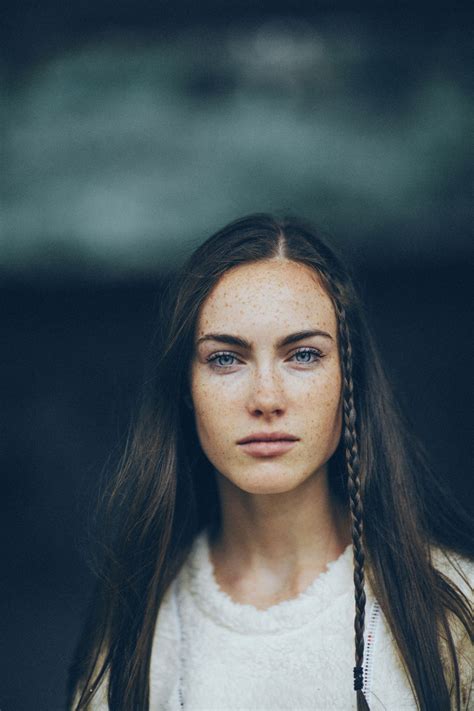 16 Photos That Prove Women With Freckles Are Beautiful Artofit