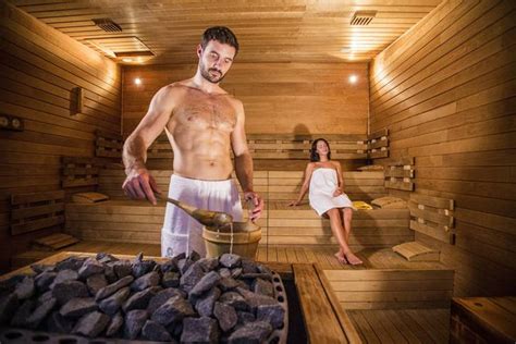Are Saunas Good For You What To Know