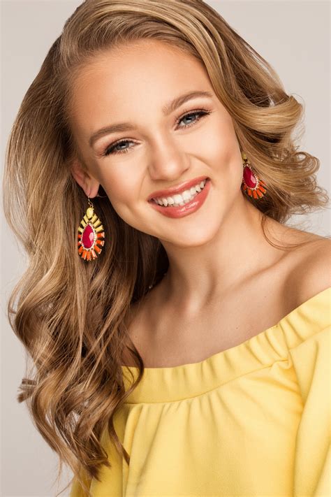 How To Take Your Own Pageant Headshot 8 Steps Dani Walker