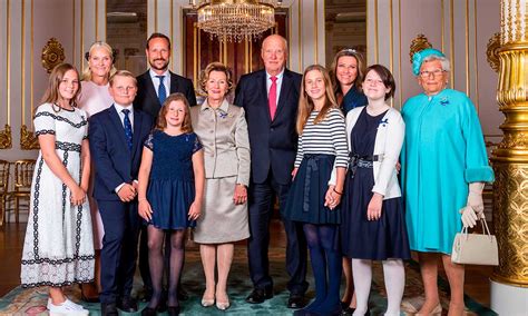 Prince carl philip of sweden and princess martha louise of norway emerge from the cathedral following the wedding ceremony of prince guillaume of luxembourg and princess stephanie of. Moment Princess Martha Louise of Norway makes relationship ...
